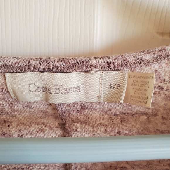 Costa Blanca Crop Top - Picture 2 of 4